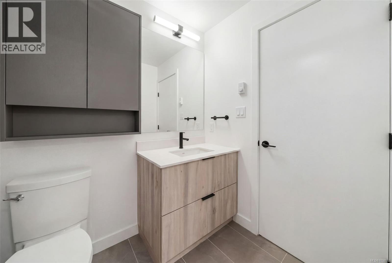 102 3564 B Ryder Hesjedal Way, Colwood