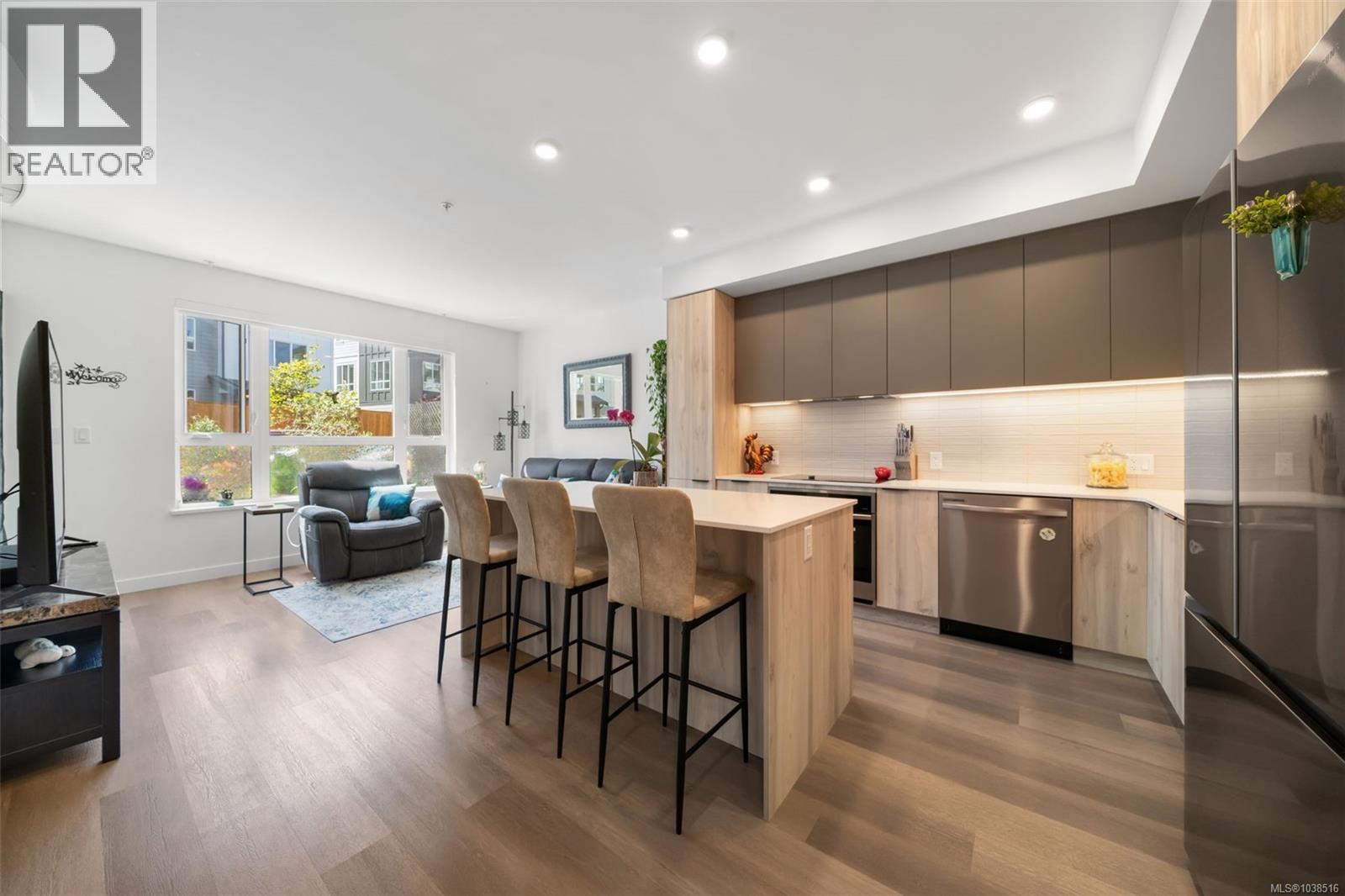 102 3564 B Ryder Hesjedal Way, Colwood