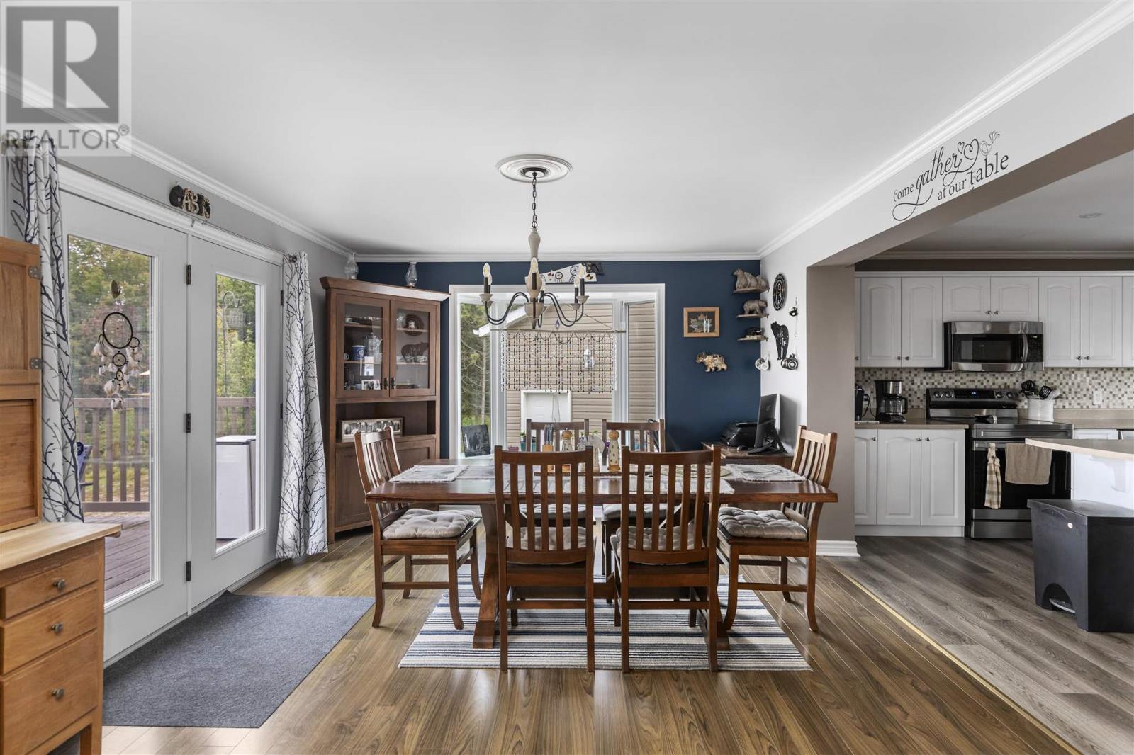 48 Lighthouse Point DR - 11