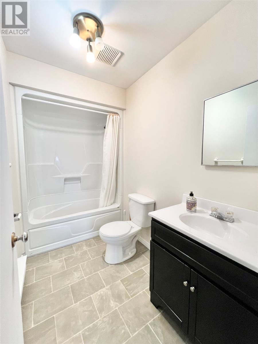 11 Fourth Avenue - 24
