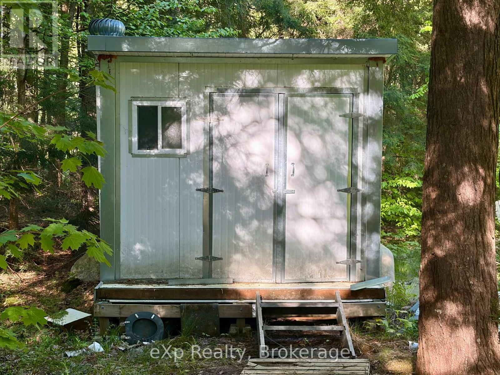 1080 MILNE ROAD - Image 12