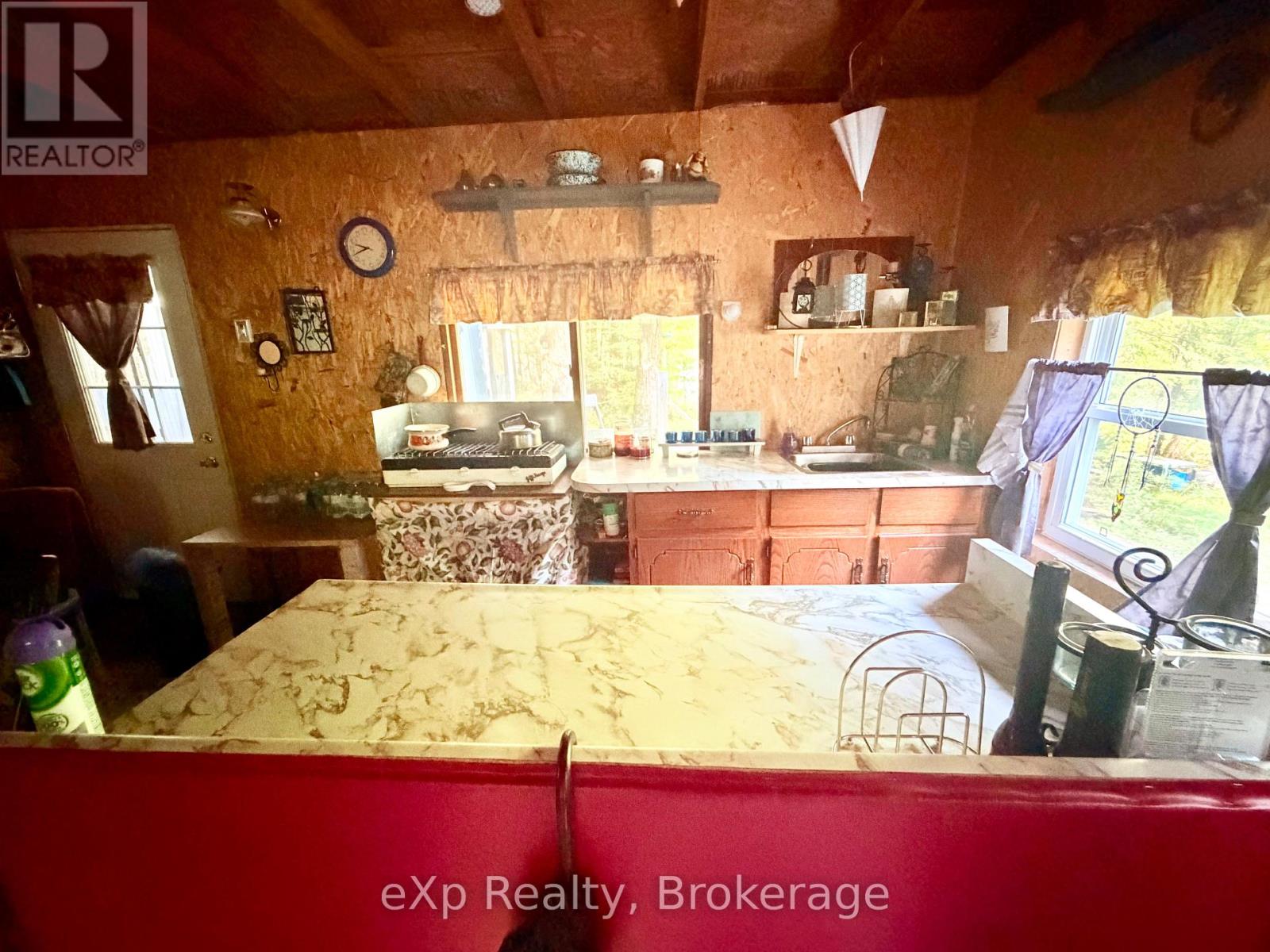 1080 MILNE ROAD - Image 8