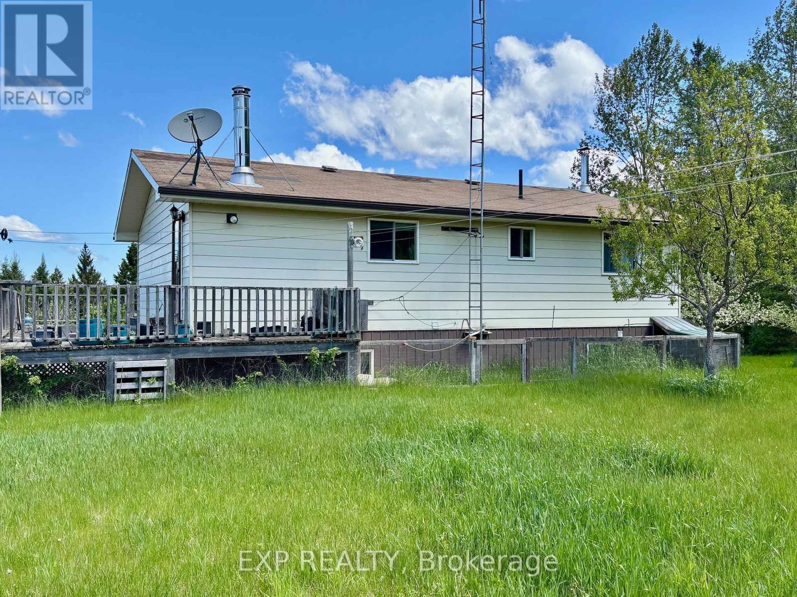 2527 MATAWATCHAN ROAD - Image 17