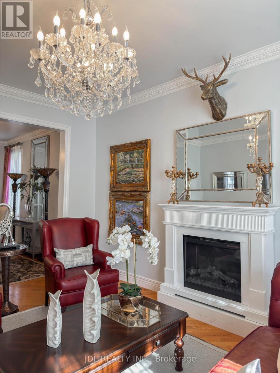 369 KENNETH AVENUE - 11