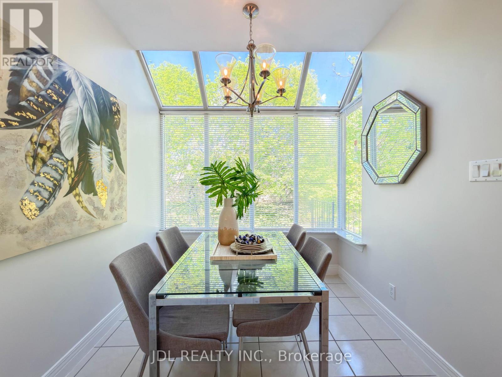 369 KENNETH AVENUE - 19