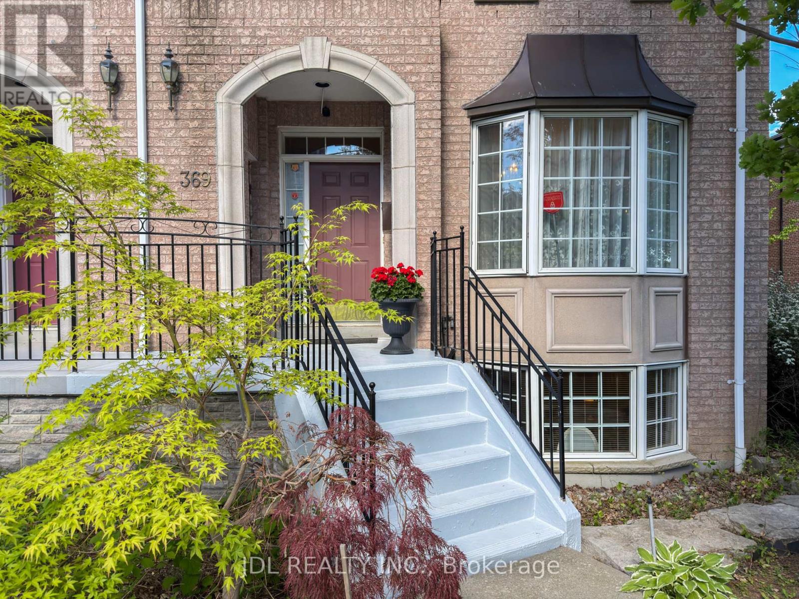 369 KENNETH AVENUE - 2