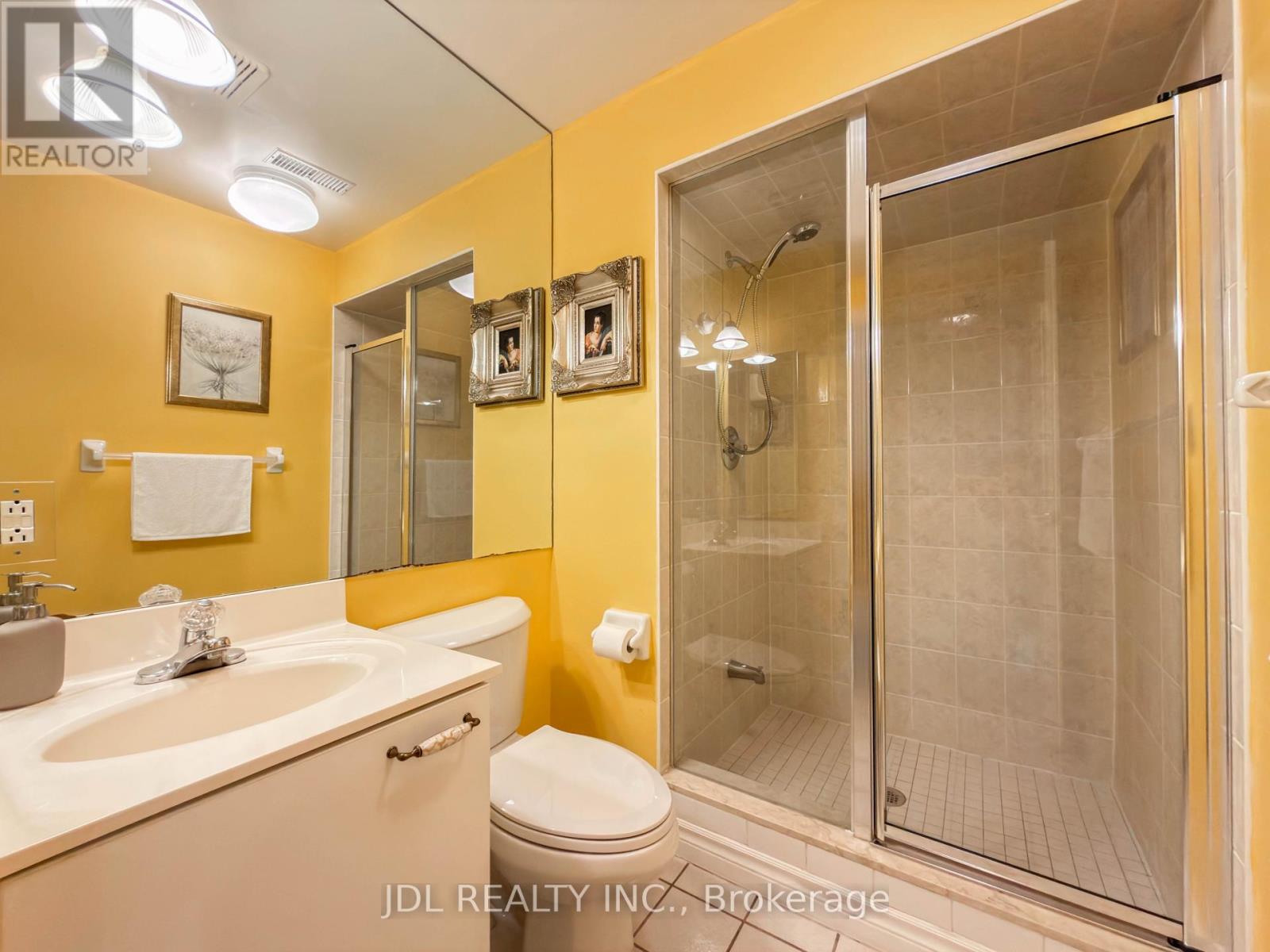 369 KENNETH AVENUE - 47