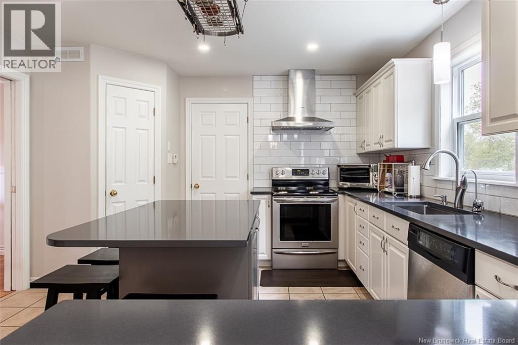 106 Royal Oaks Boulevard - 14