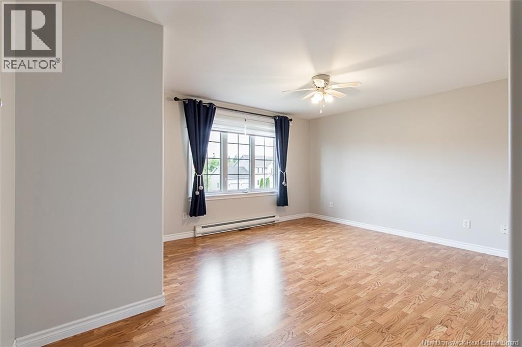 106 Royal Oaks Boulevard - 31