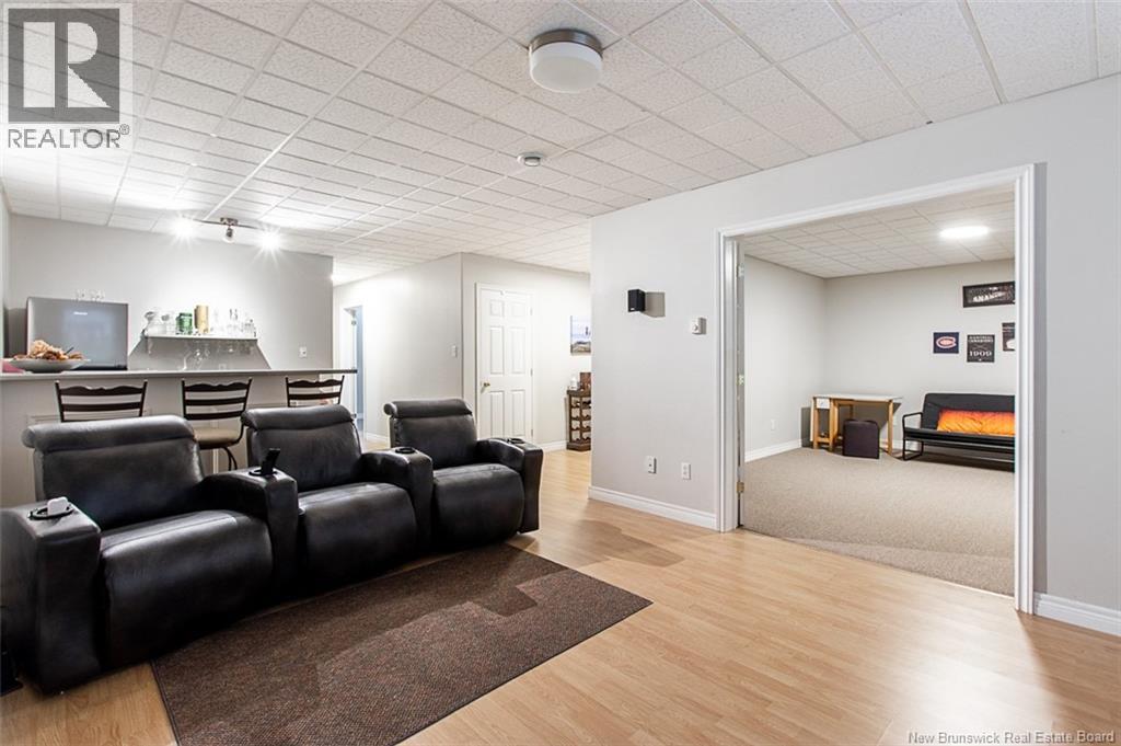 106 Royal Oaks Boulevard - 39