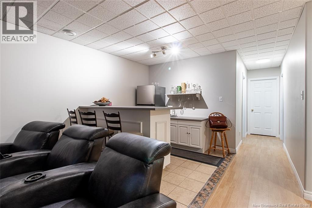 106 Royal Oaks Boulevard - 42