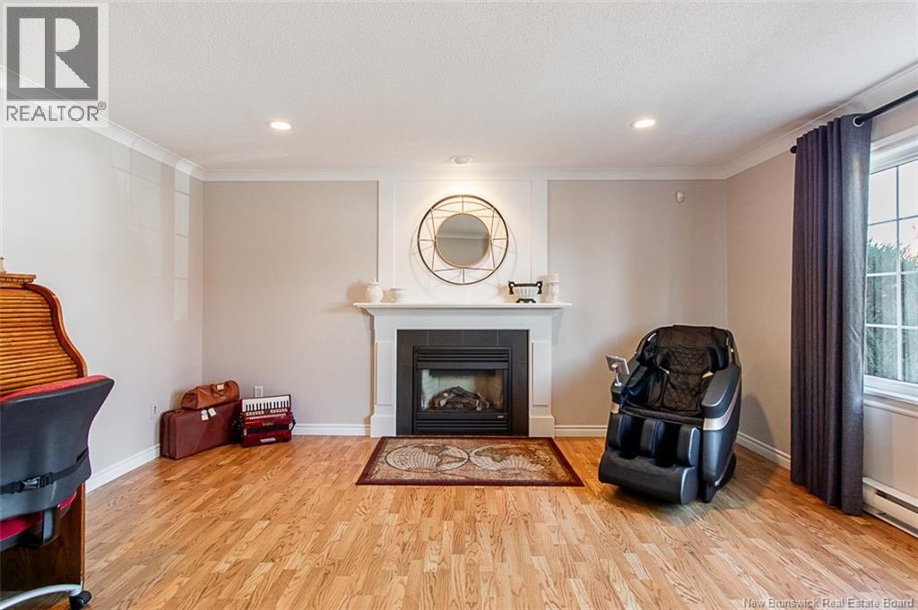 106 Royal Oaks Boulevard - 6