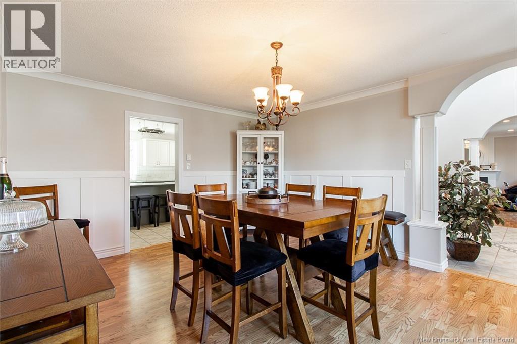 106 Royal Oaks Boulevard - 7
