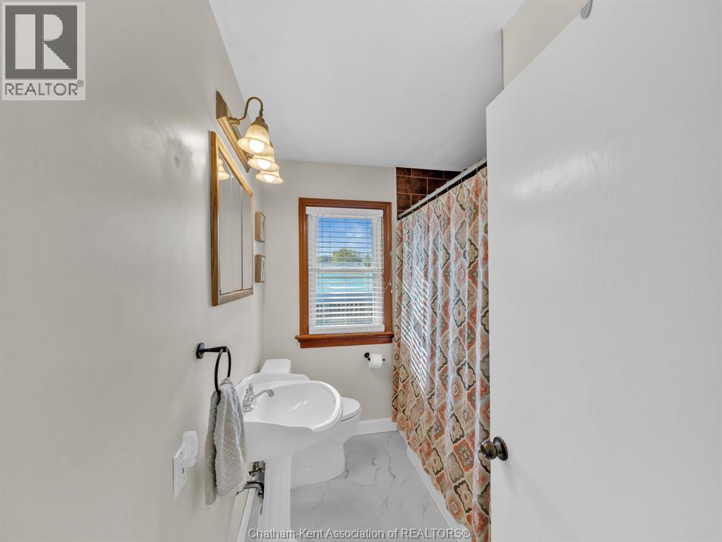 27 Jackson DRIVE - 25