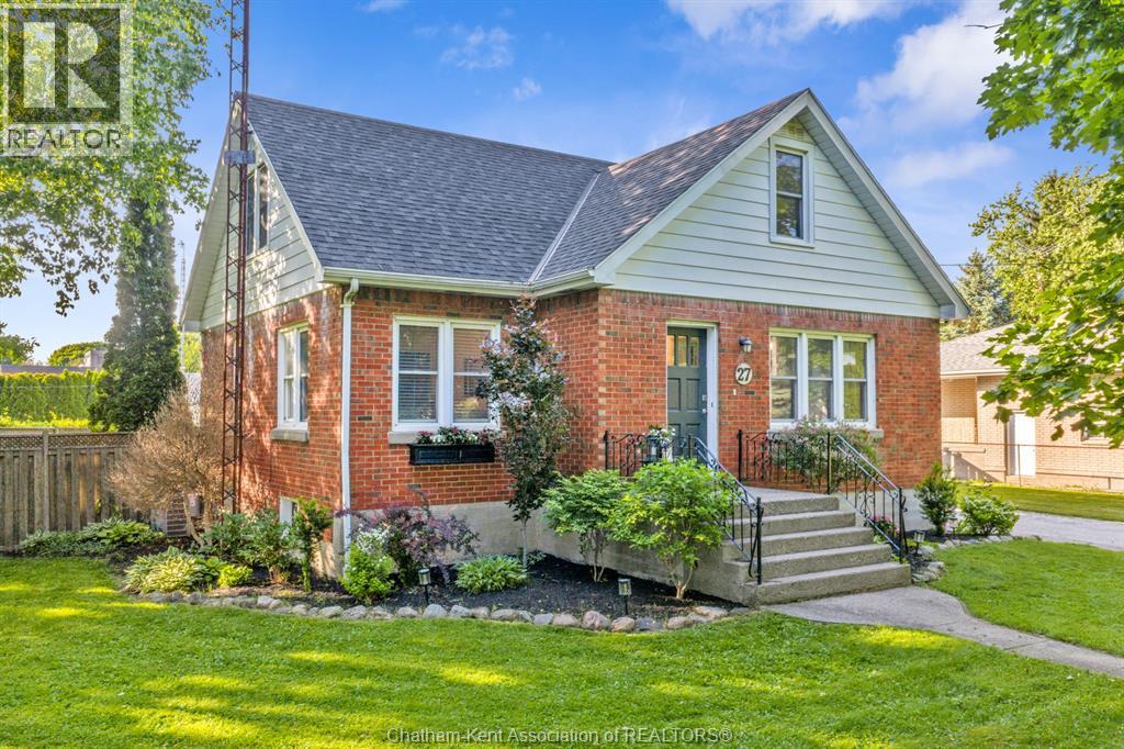 27 Jackson DRIVE - 3