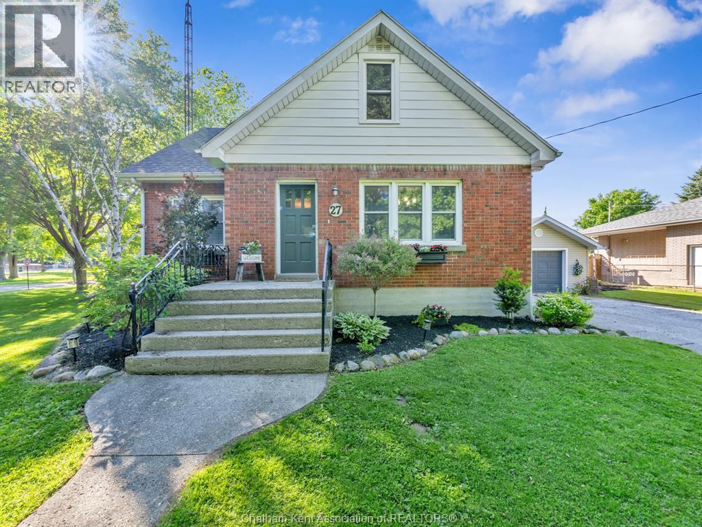 27 Jackson DRIVE - 4