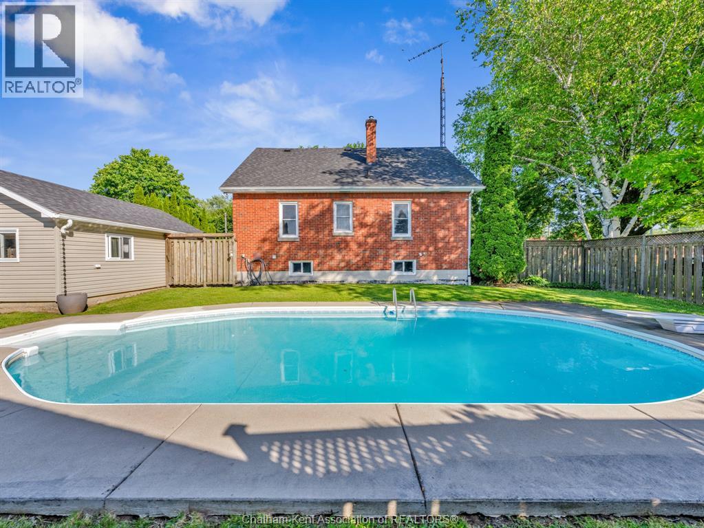 27 Jackson DRIVE - 40