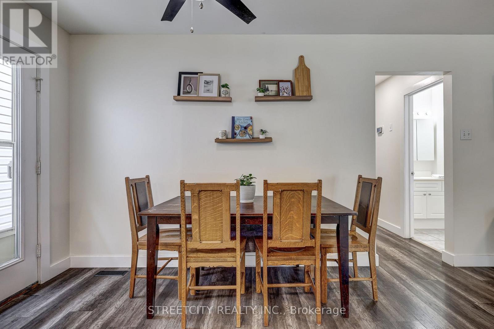 247 EXMOUTH CIRCLE - 9