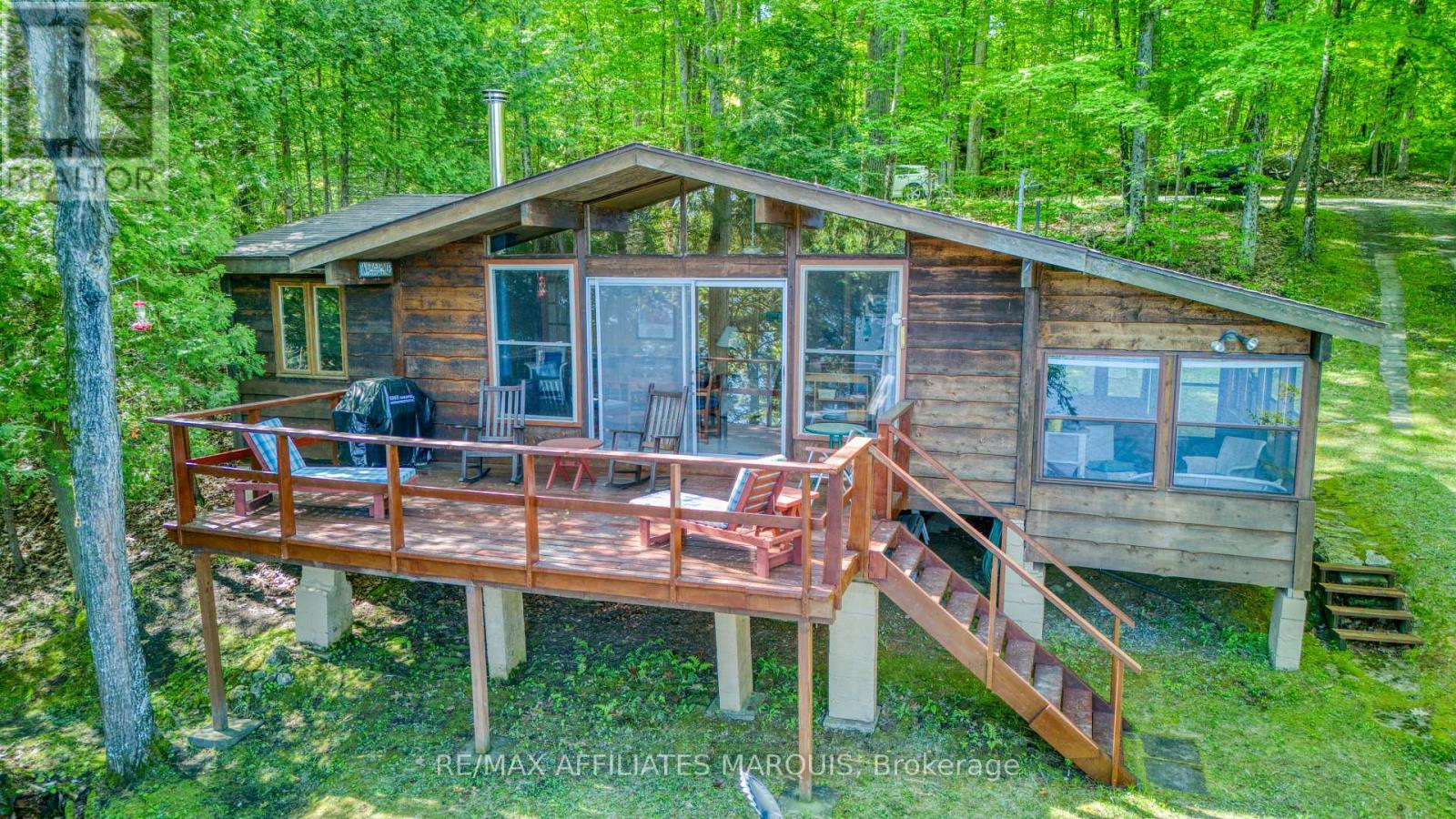 415 YVON LANE - 1