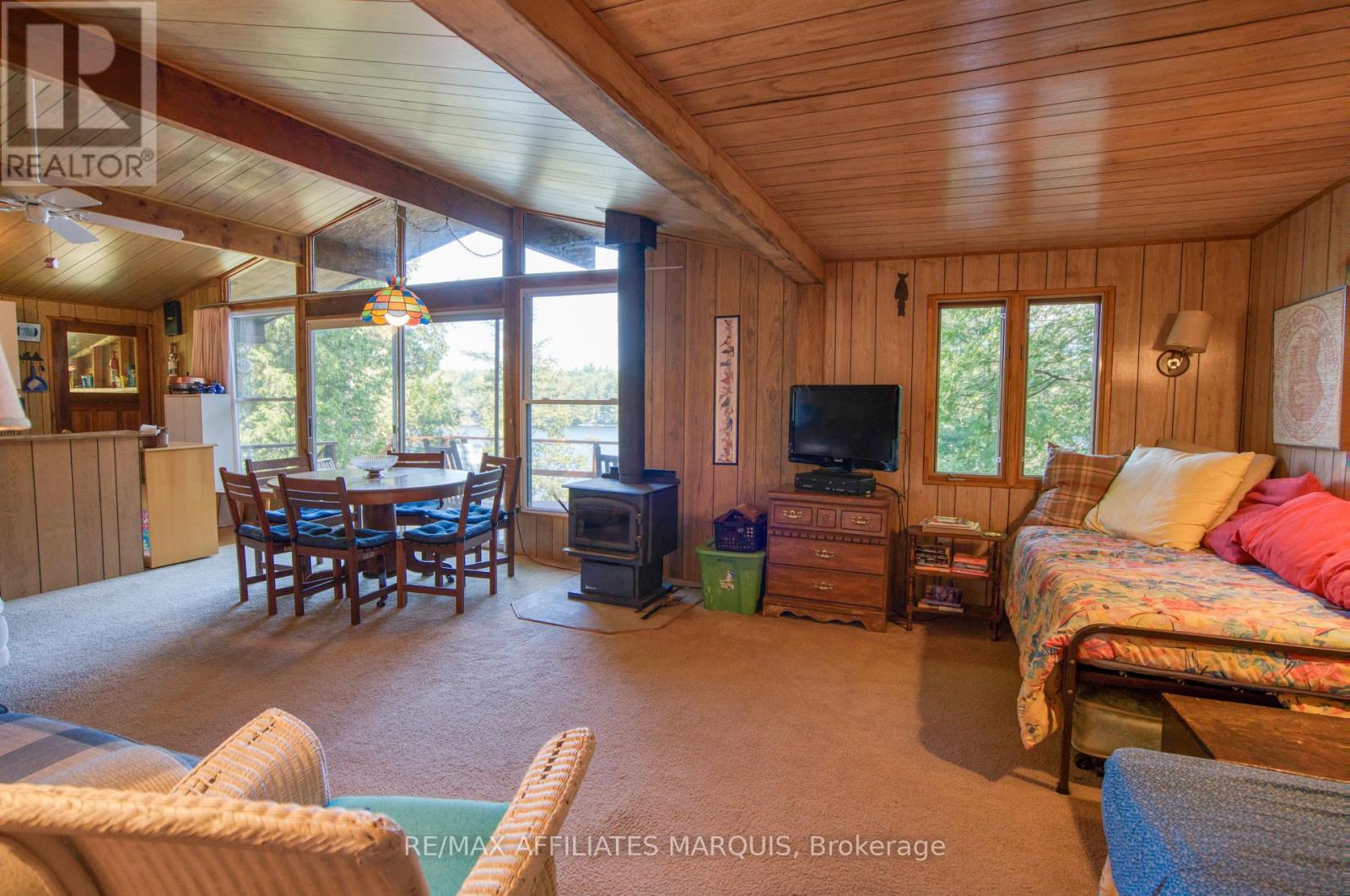 415 YVON LANE - 11