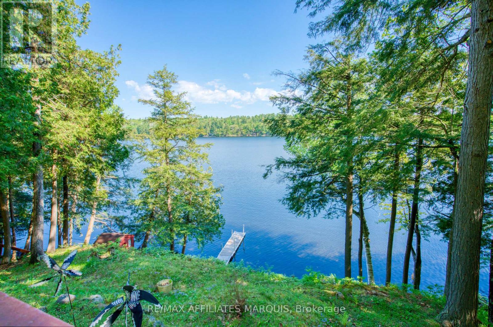 415 YVON LANE - 25
