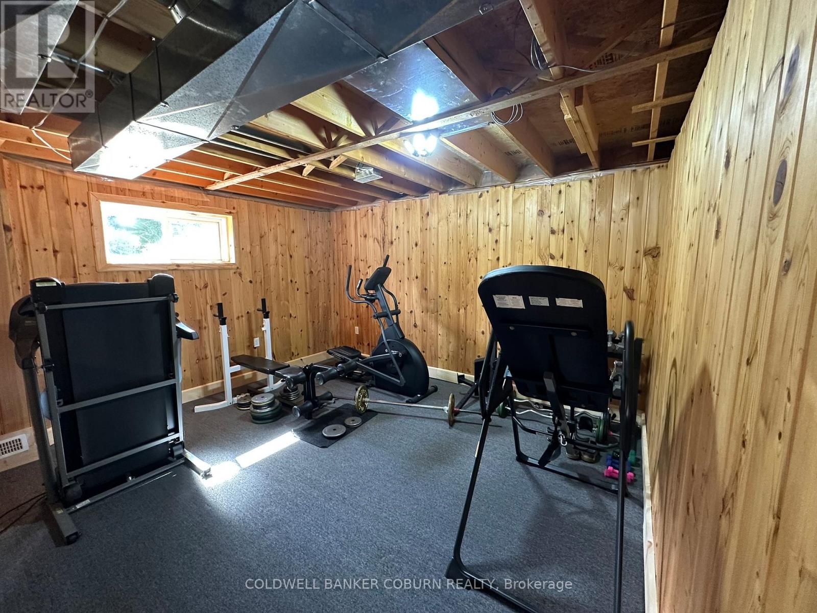 2480 BEACH ROAD - 18