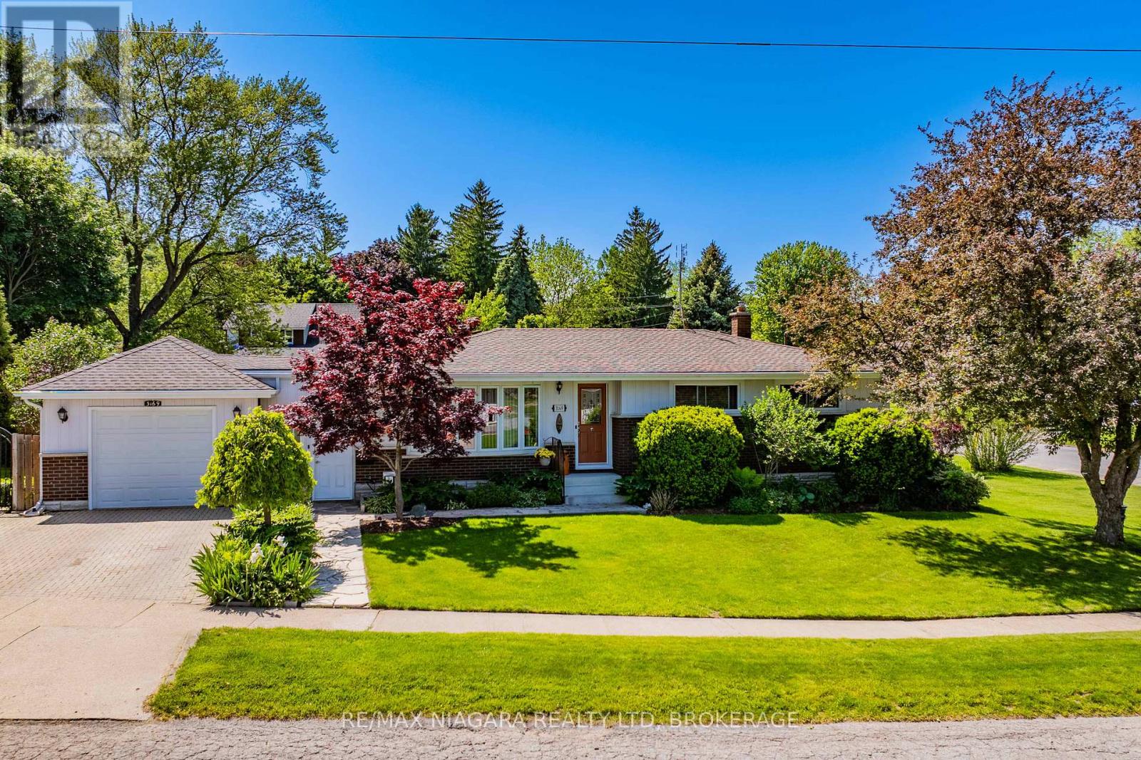 3169 FRANCES AVENUE - 1