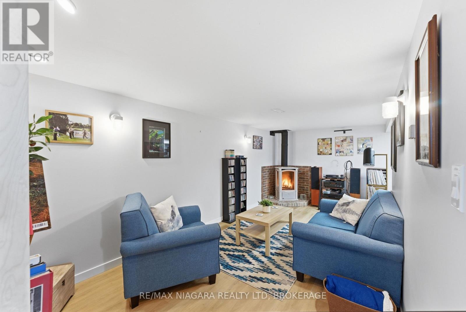 3169 FRANCES AVENUE - 24