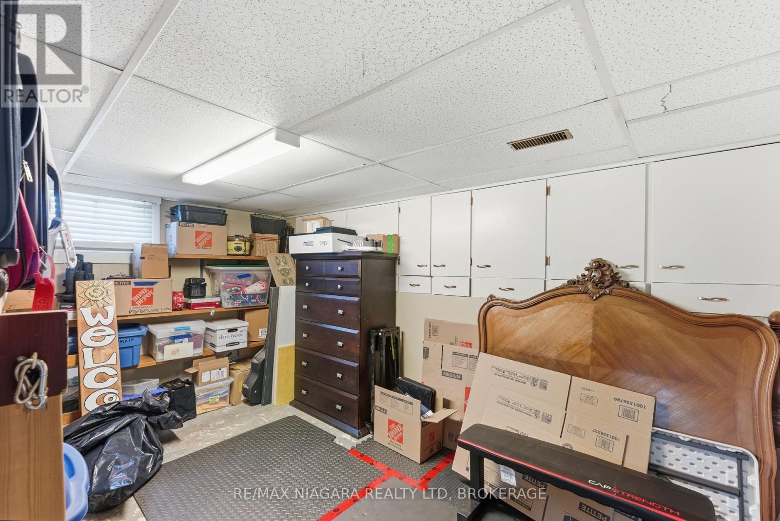 3169 FRANCES AVENUE - 31