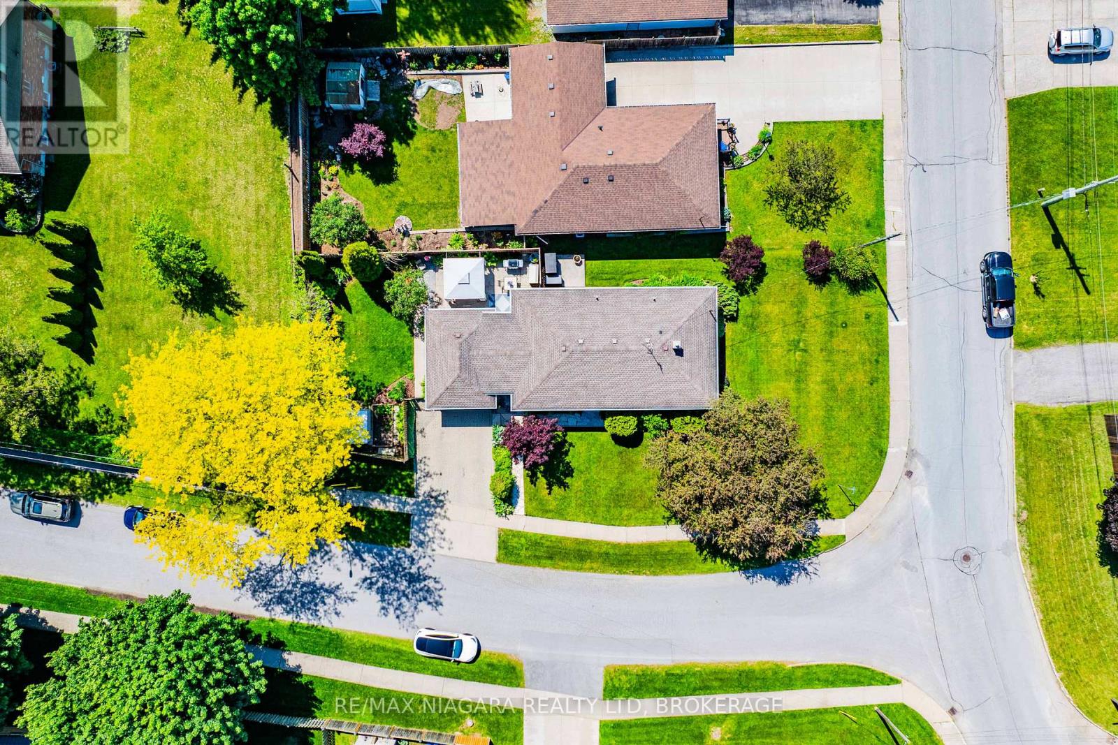 3169 FRANCES AVENUE - 44