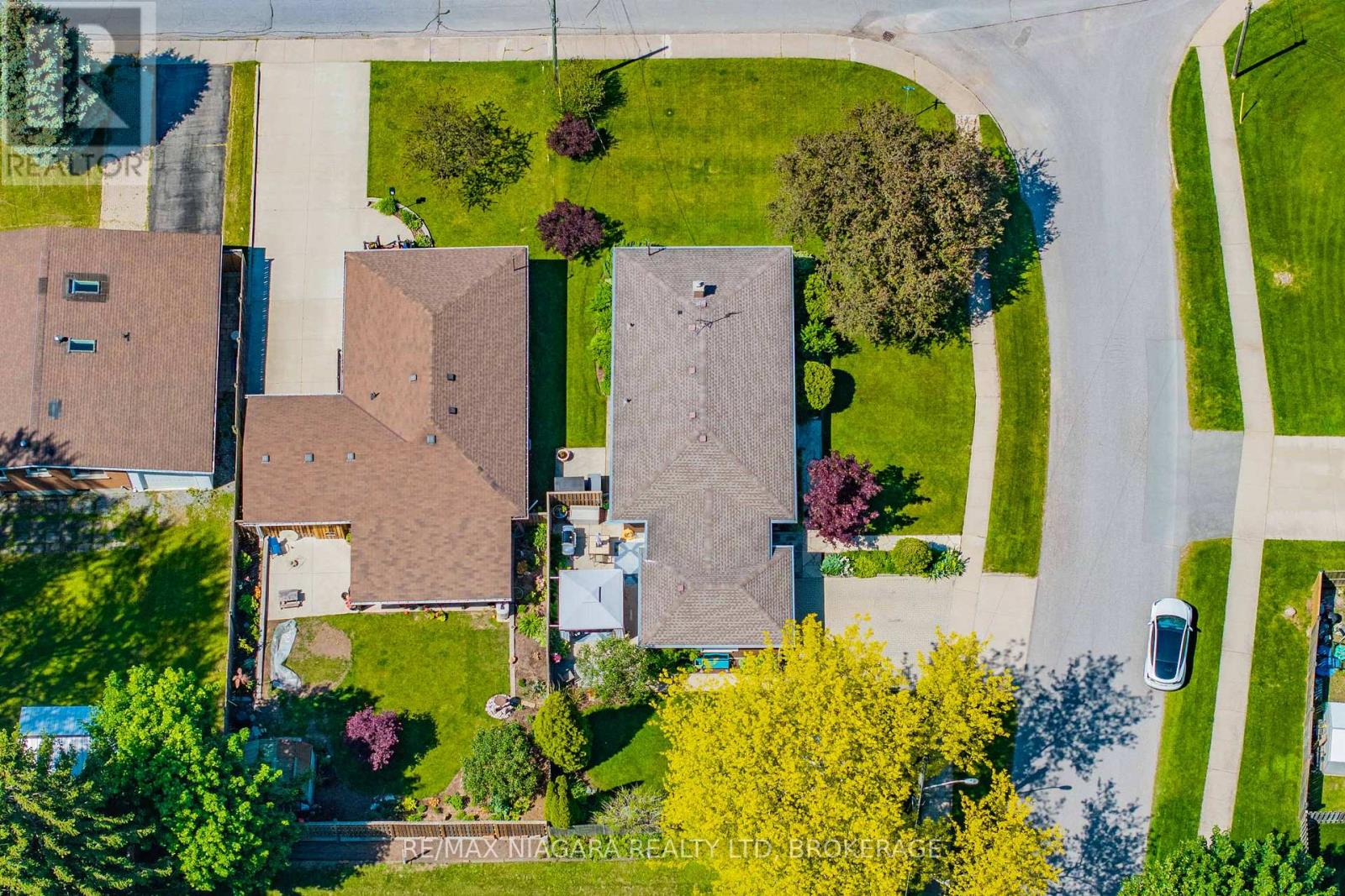3169 FRANCES AVENUE - 46