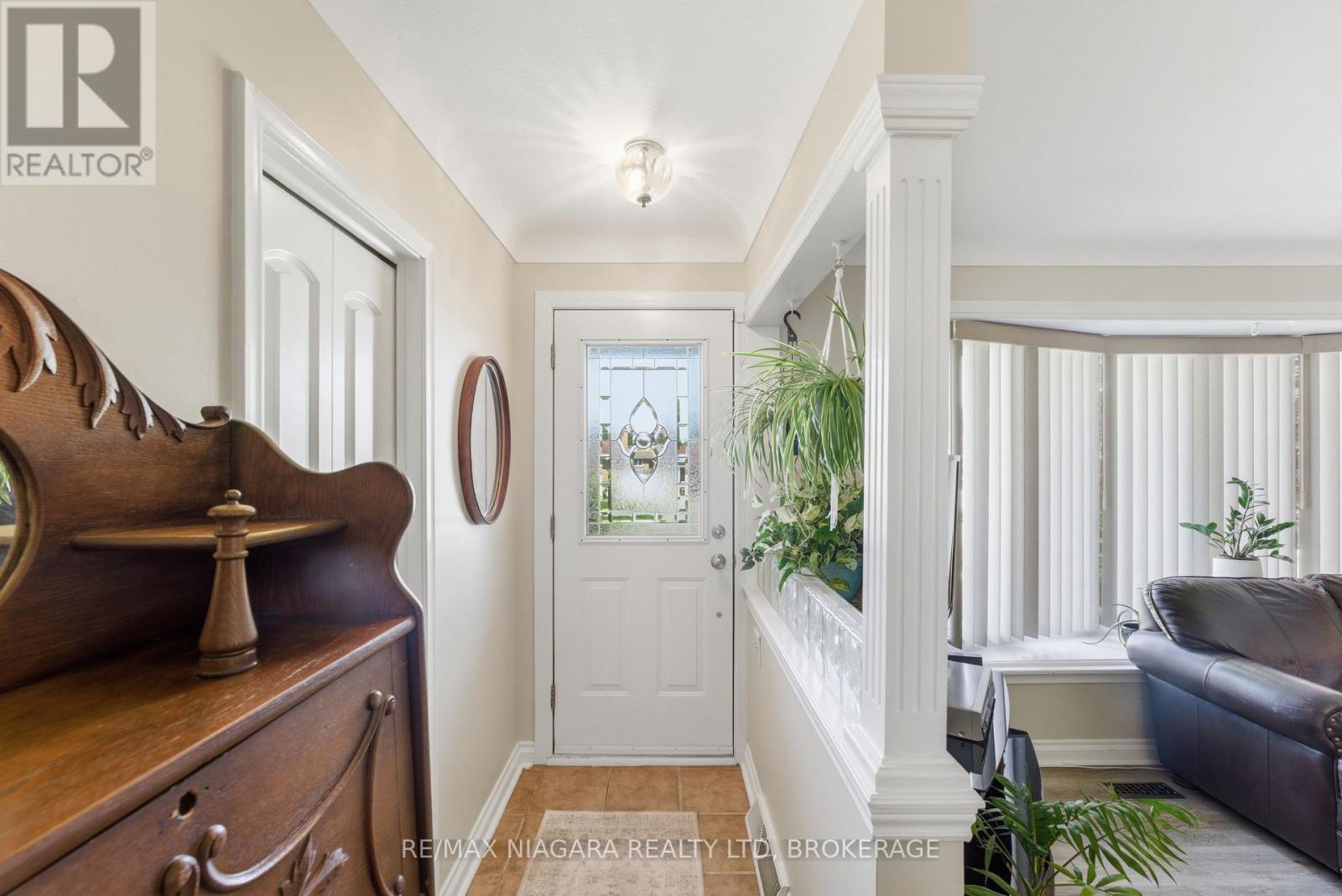 3169 FRANCES AVENUE - 5