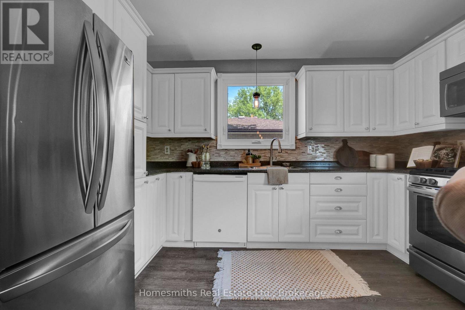 15779 SIMCOE STREET - 14