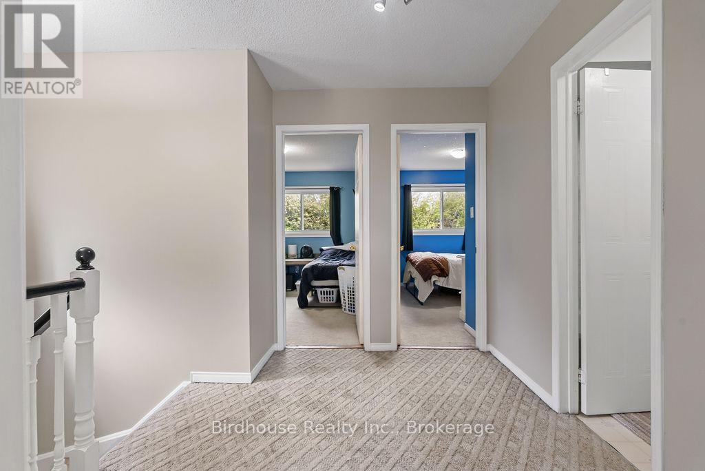 80 LORNE STREET - 17