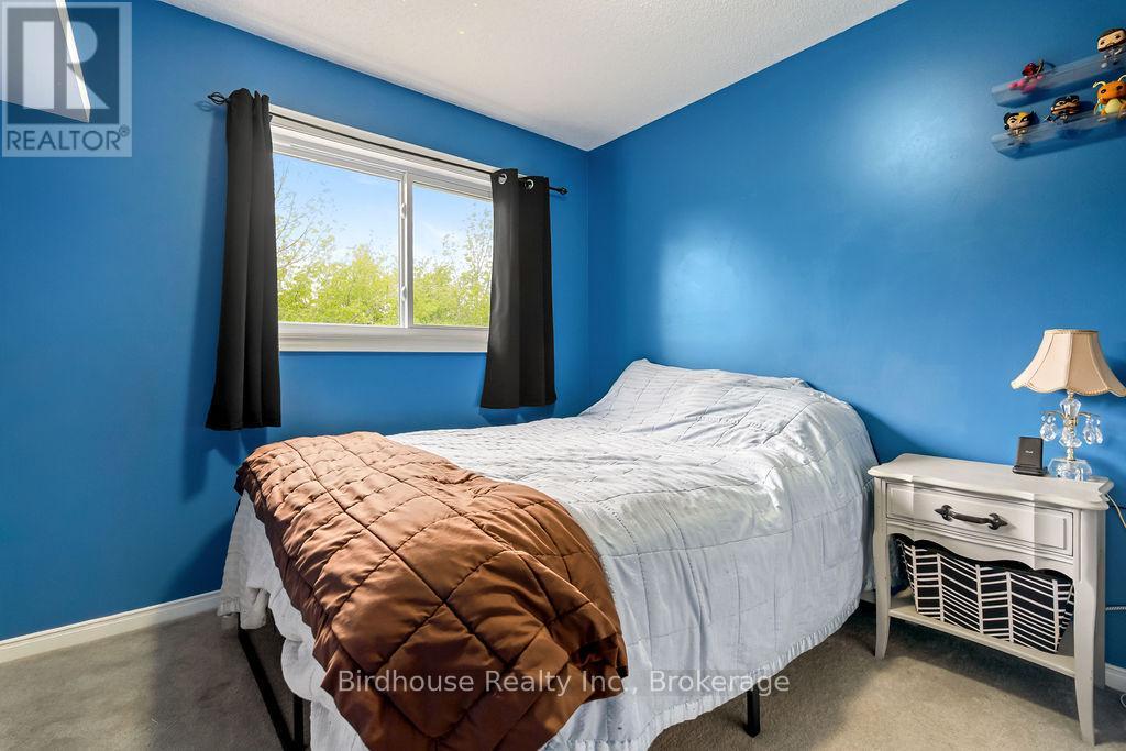 80 LORNE STREET - 23