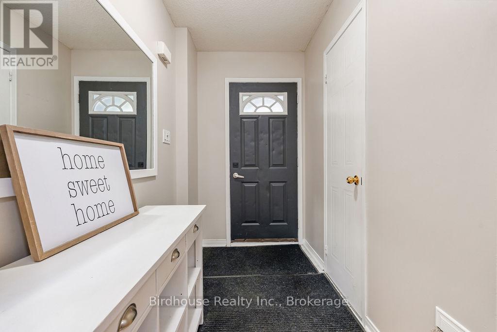 80 LORNE STREET - 4