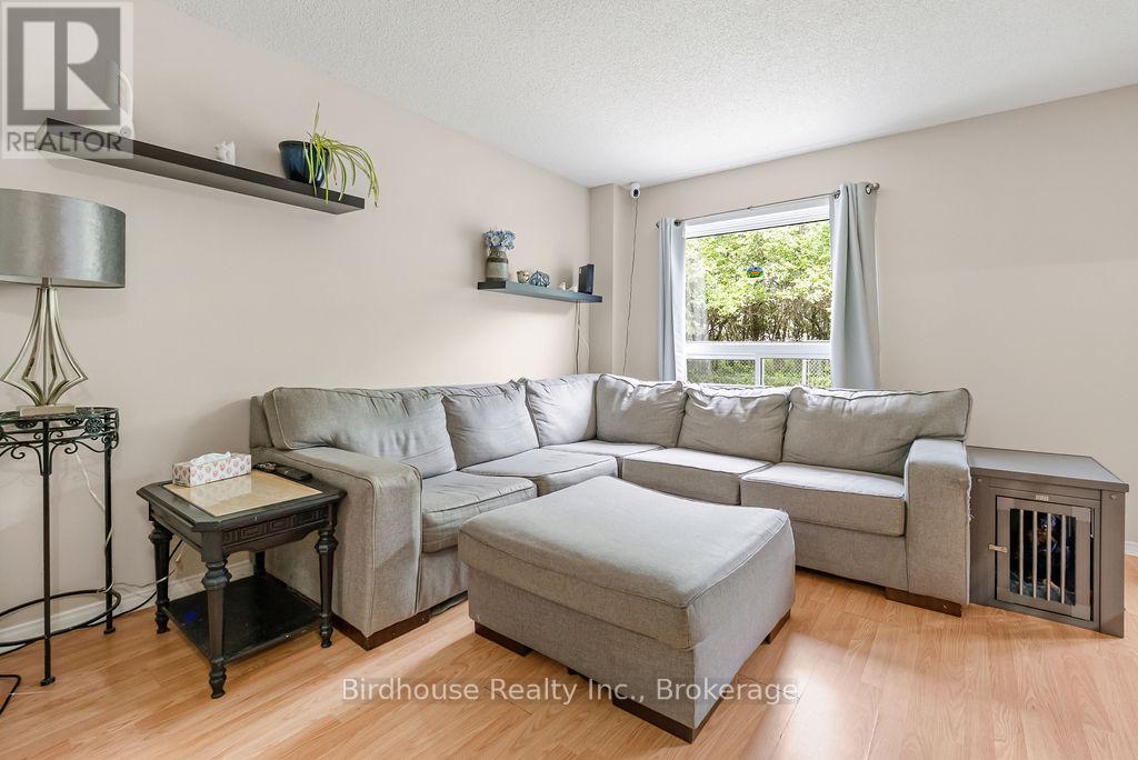 80 LORNE STREET - 8