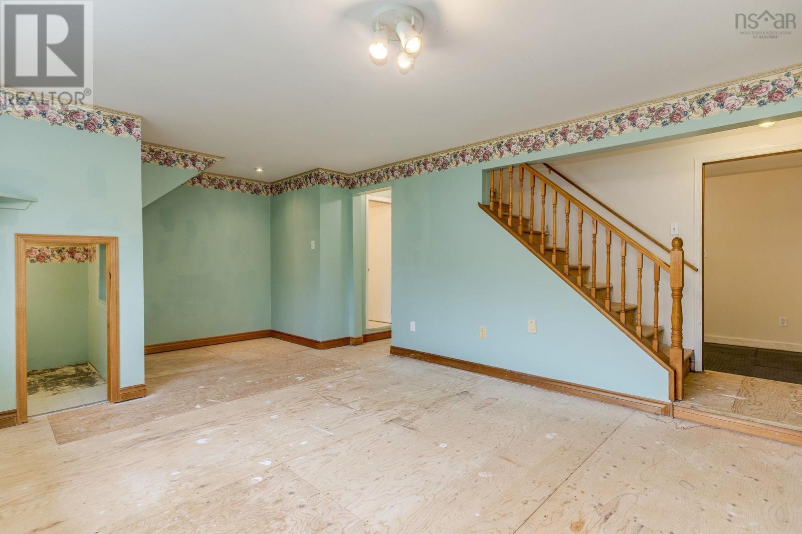 Property 34 of 41 of 124 Waterwheel Crescent