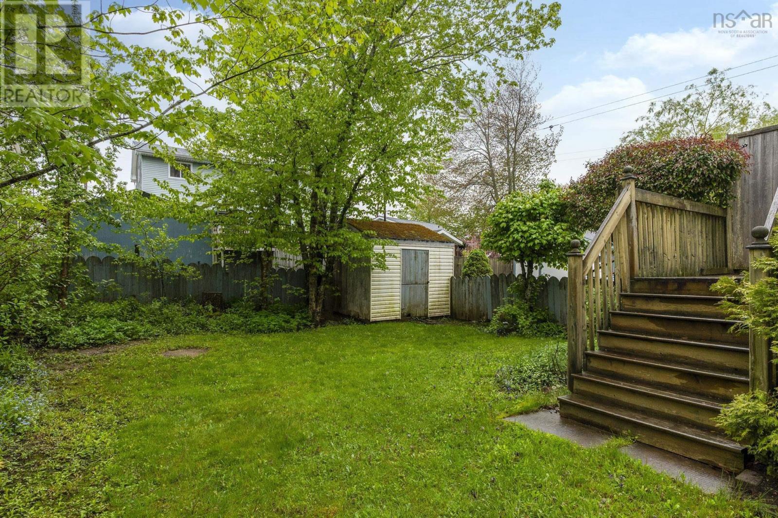 Property 29 of 41 of 124 Waterwheel Crescent