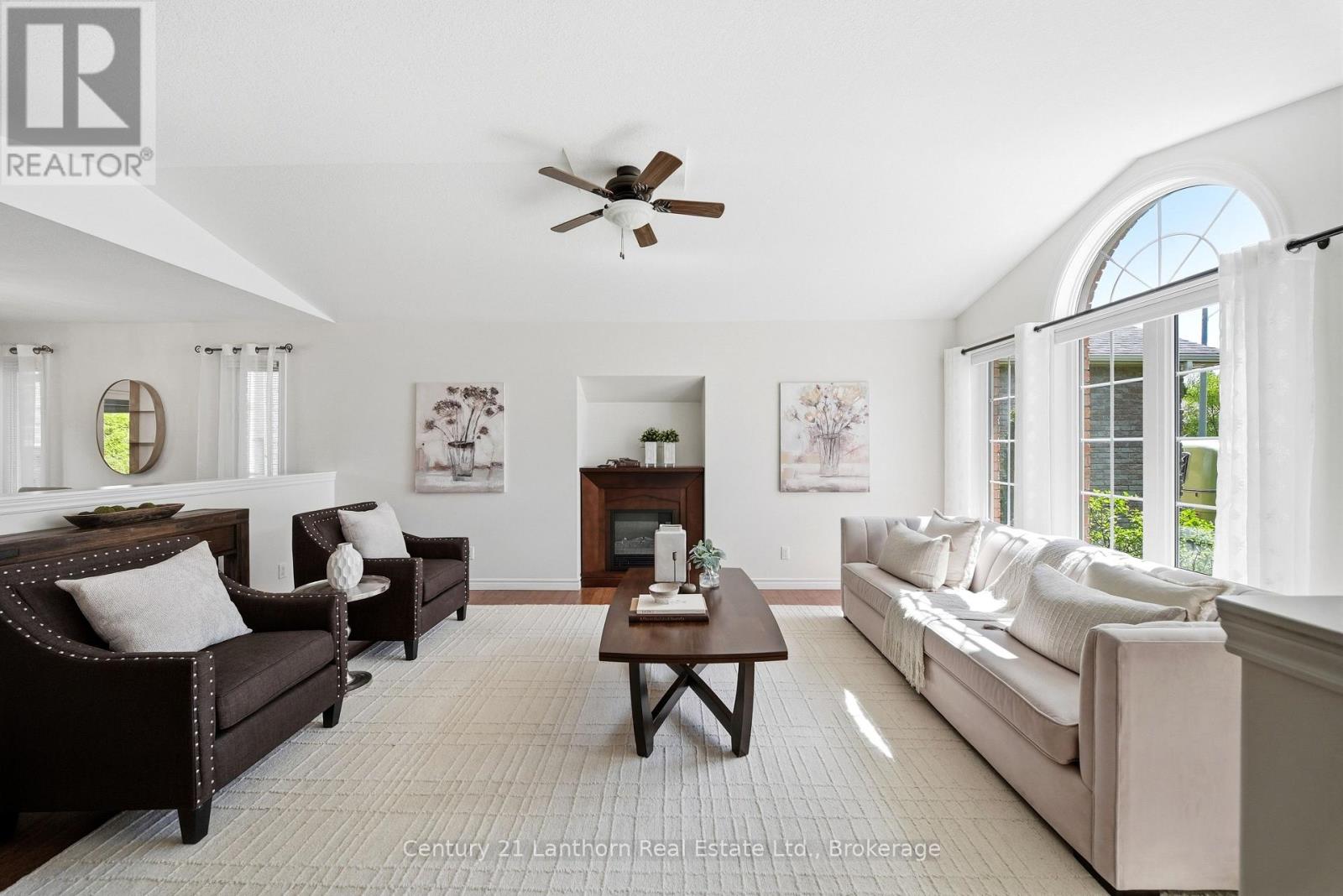 109 PARKVIEW HEIGHTS - 12