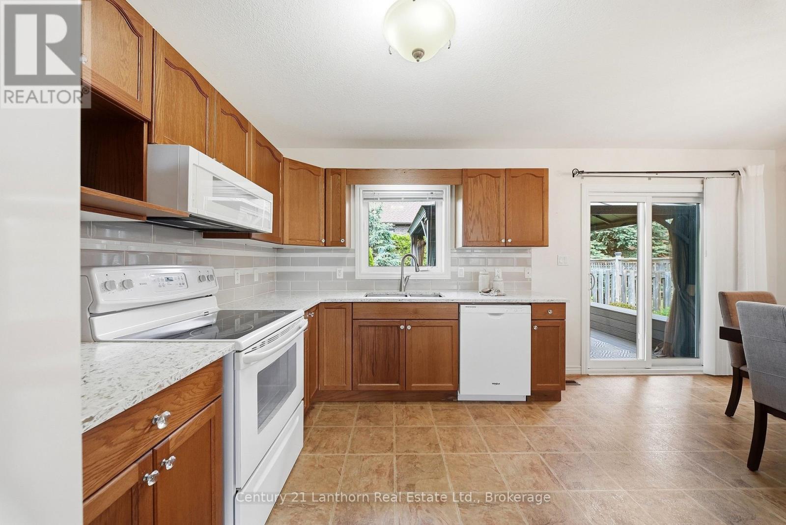 109 PARKVIEW HEIGHTS - 15