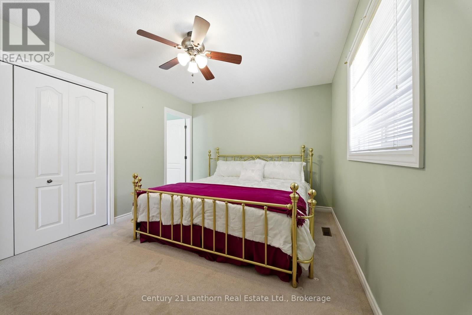 109 PARKVIEW HEIGHTS - 17