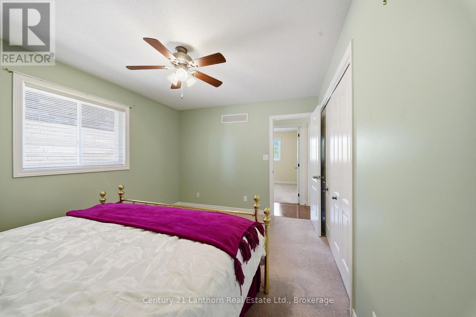 109 PARKVIEW HEIGHTS - 18