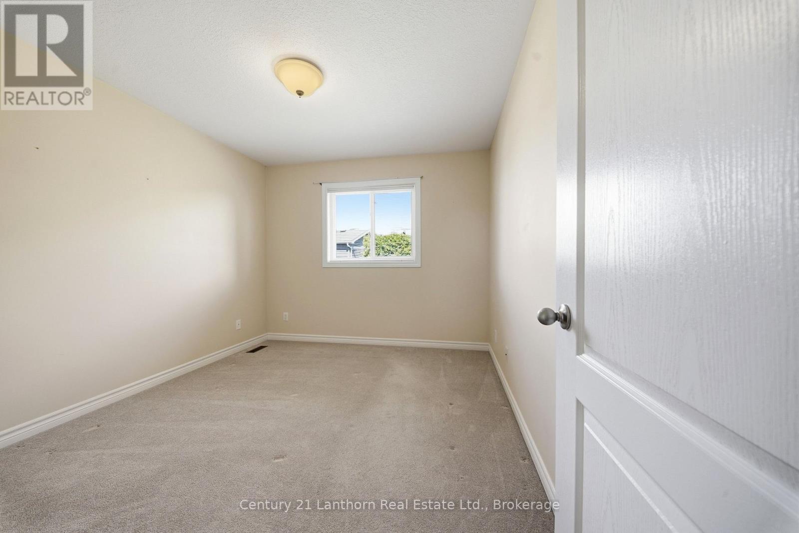 109 PARKVIEW HEIGHTS - 20