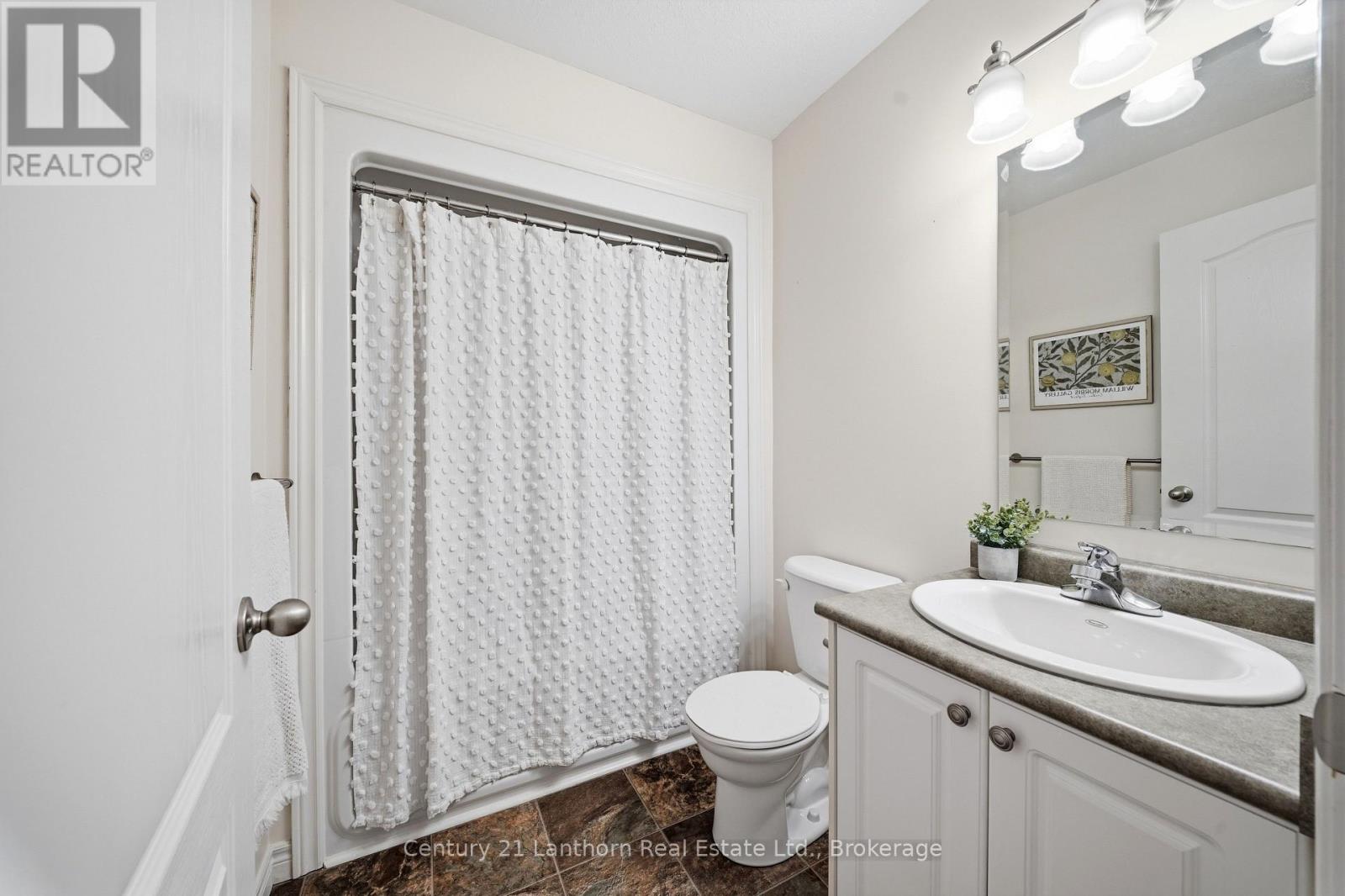 109 PARKVIEW HEIGHTS - 24