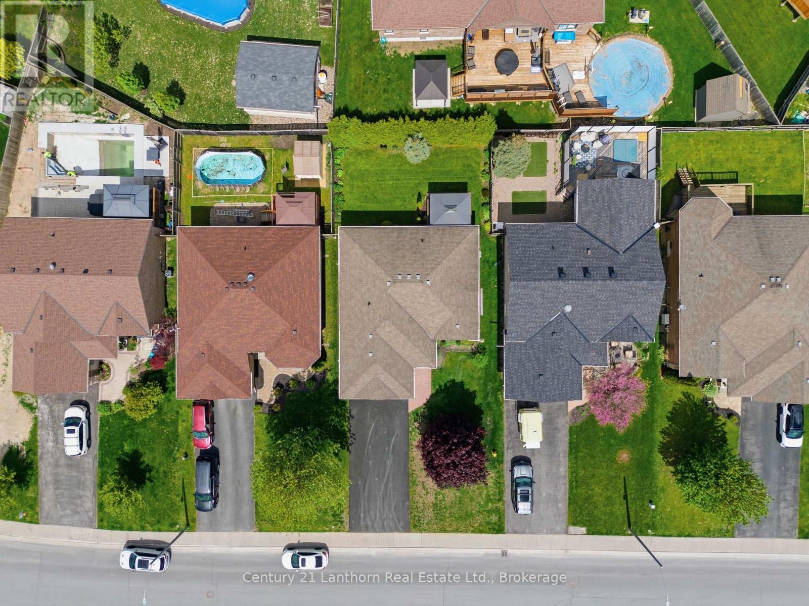 109 PARKVIEW HEIGHTS - 35