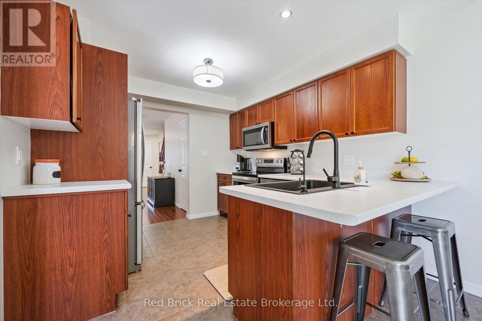 28 DAVISON DRIVE - 13