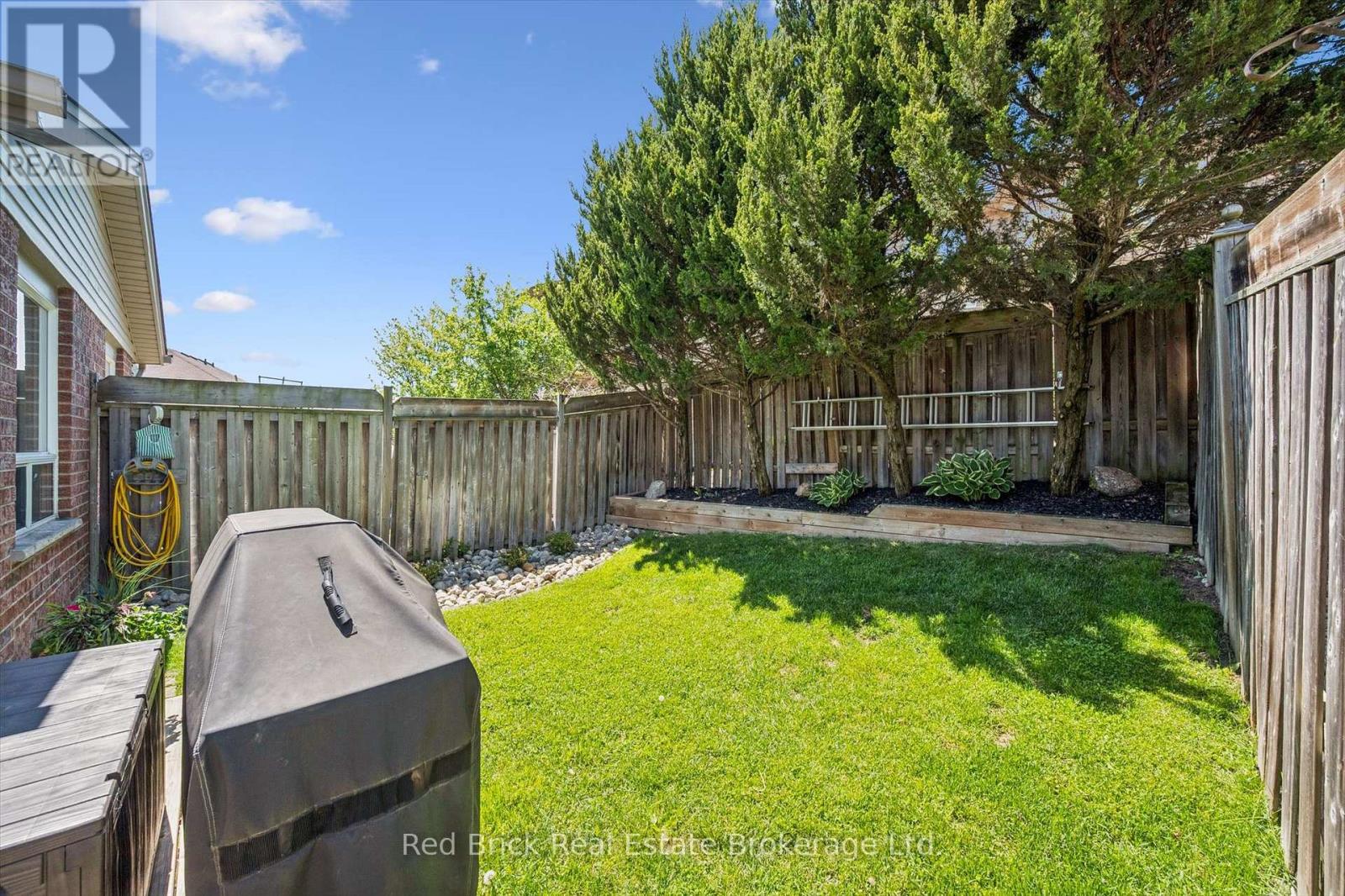 28 DAVISON DRIVE - 35