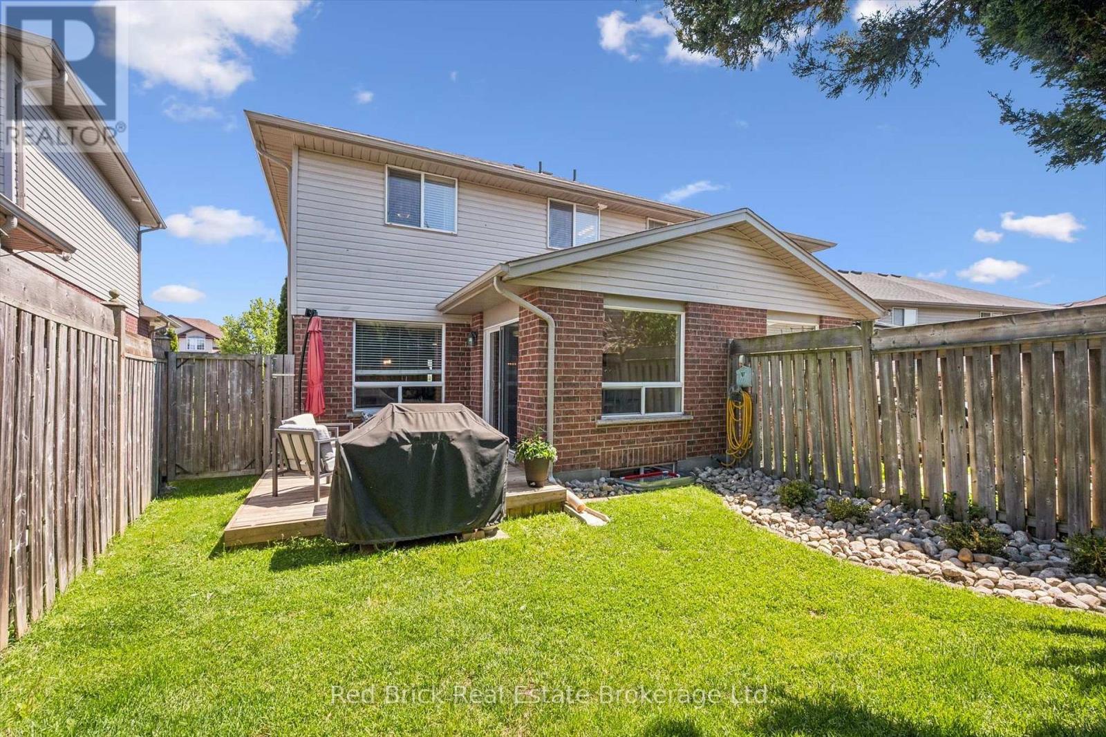 28 DAVISON DRIVE - 36