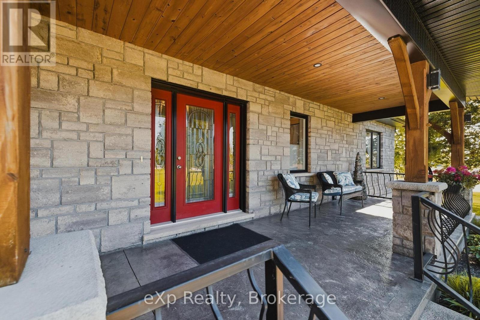 100 HARRIS CRESCENT - Image 5